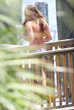 miley_cyrus_rocks_the_bikini_in_georgia_006