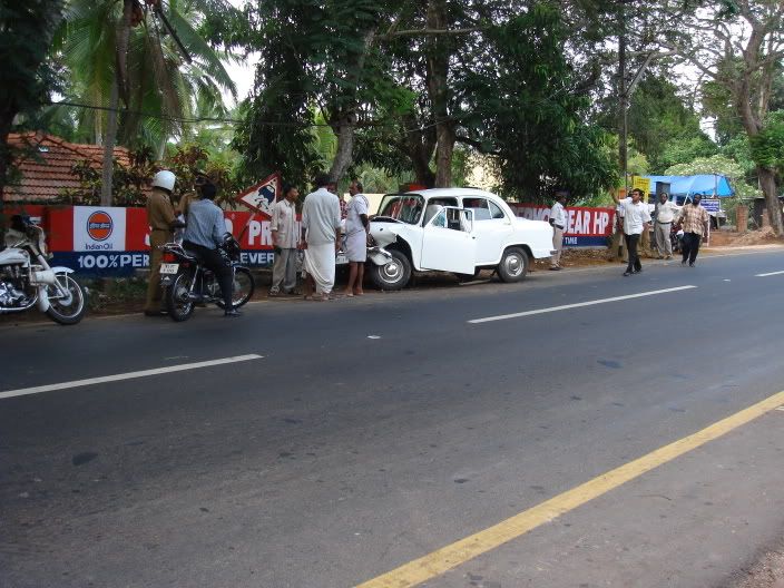 Road+accident+pictures+in+kerala