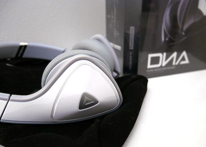  photo Monster-DNA-Headphones_zpsce65223f.jpg