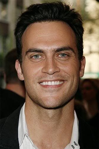 re: The Cheyenne Jackson is AWESOME page!!