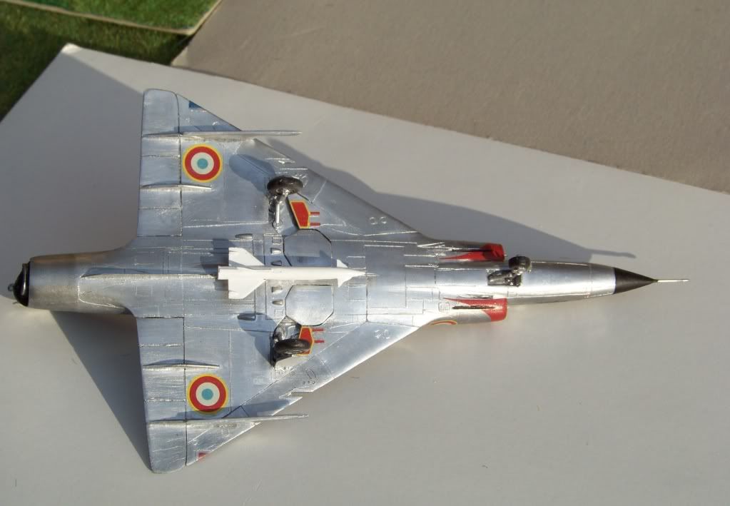 http://i81.photobucket.com/albums/j215/jicehem/DassaultMirageIIICN162-EF__Airfix72.jpg