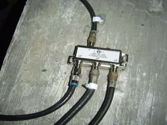 http://i81.photobucket.com/albums/j218/LANDAXX/DSC06460.jpg