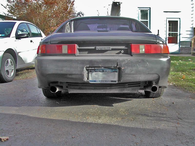 http://i81.photobucket.com/albums/j223/mjaetdti/Cars/MR2rear2.jpg