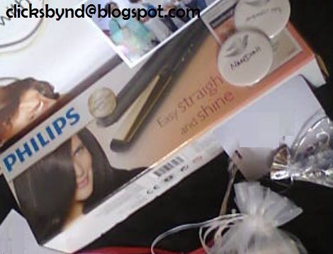 PHILIPS EASY STRAIGHT AND SHINE  HAIR STRAIGHTENER