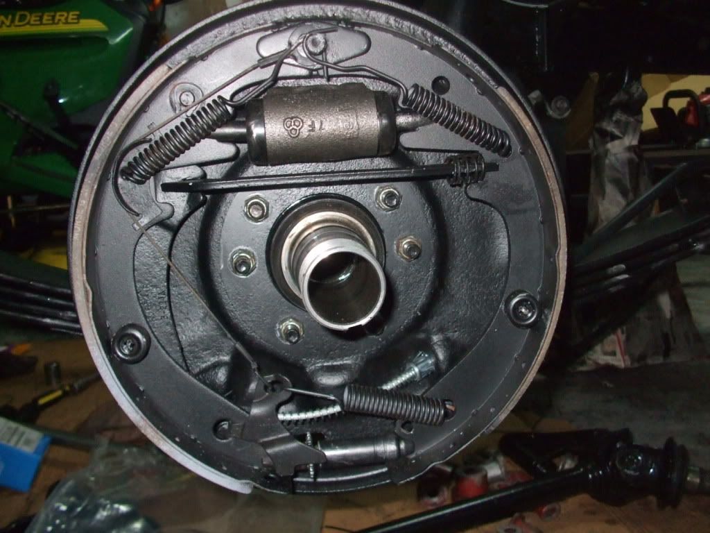 Replacing rear brakes of jeep #4