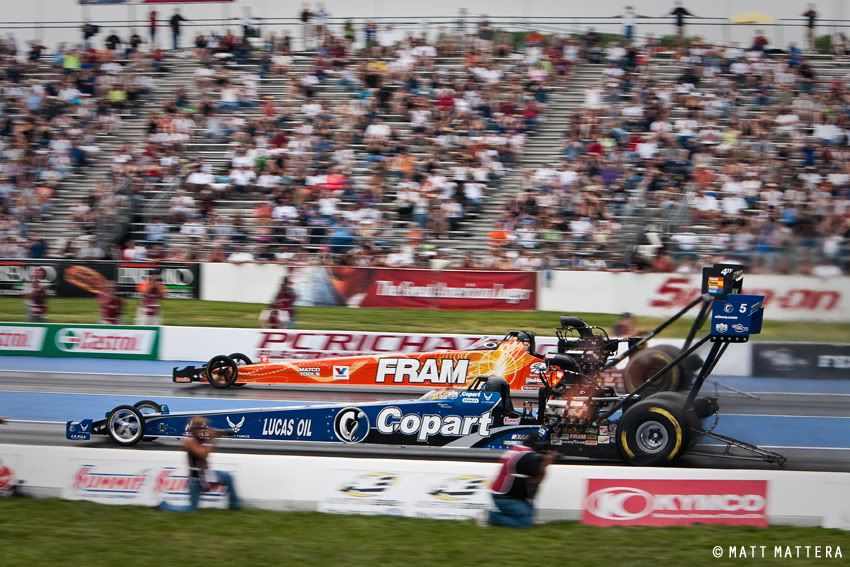 IMAGE: http://i81.photobucket.com/albums/j231/EllesDTrails/NHRA%20Supernationals%202010/NHRASupernationals2010-12.jpg
