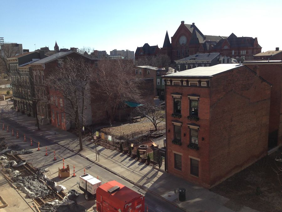 city-1-1-156_zpsd58449a1.jpg