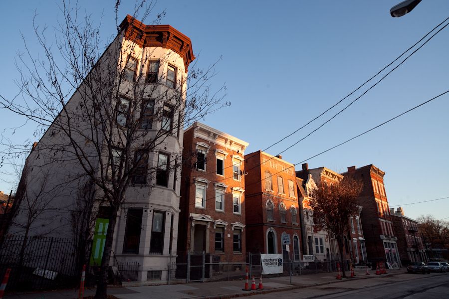 downtown-1-46_zps77b2fdc2.jpg