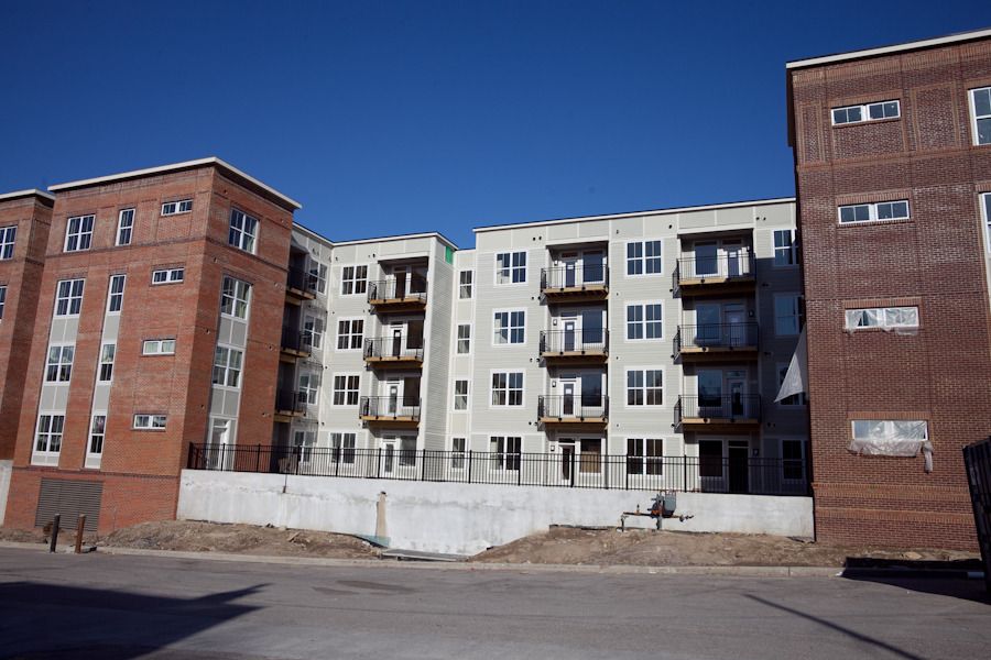 uptown-3907_zpsdcbspywl.jpg