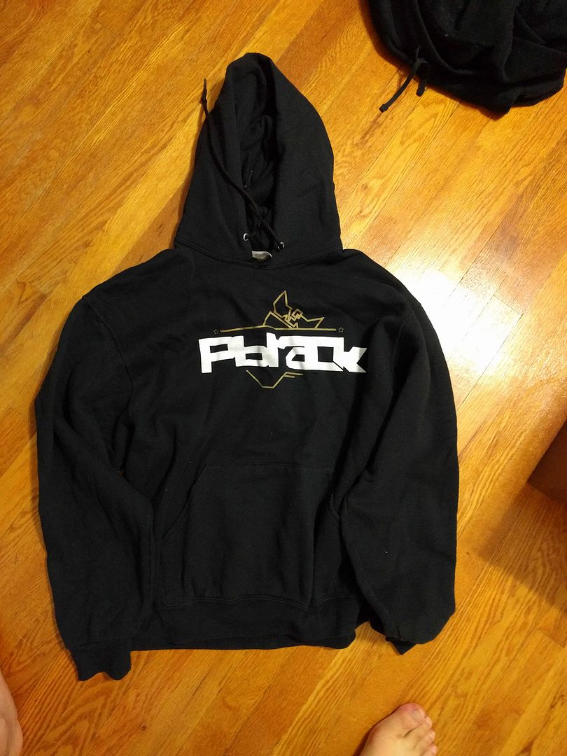 LARGE CASUAL PAINTBALL CLOTHING LOT HK, Dye, Ruthless, PSP, GI, JT NEED GONE