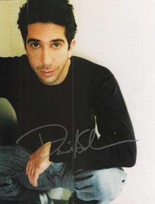 Male Celebrities Pictures on Graphics Code   David Schwimmer Ross On Friends Comments   Pictures